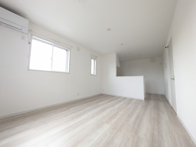 居室・リビング　ＬＤＫ１３．４帖