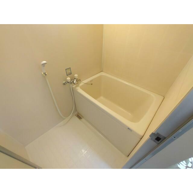 バス・シャワールーム　別部屋参考写真