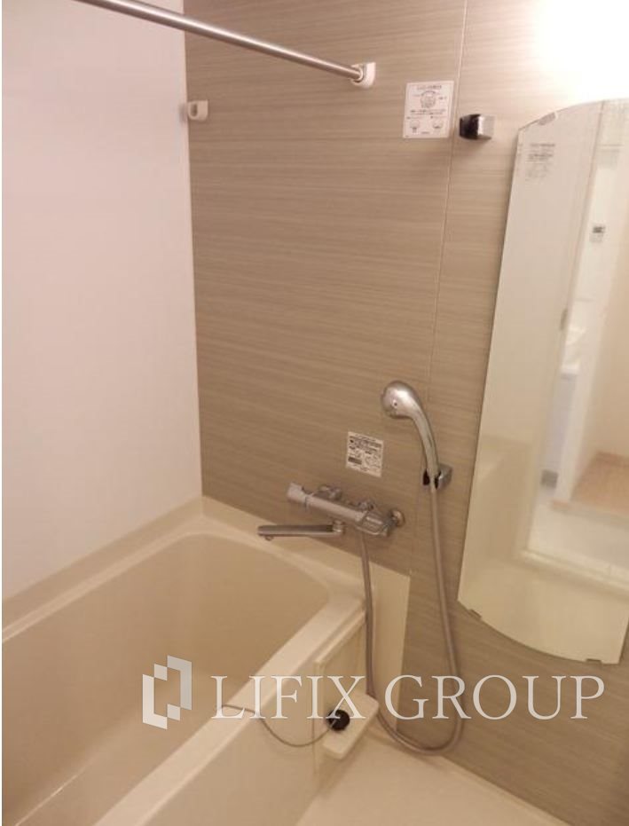 バス・シャワールーム　風呂