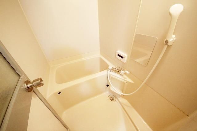 バス・シャワールーム　★清潔感あるお風呂場★