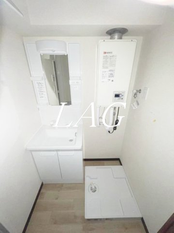 洗面設備　洗面台です。