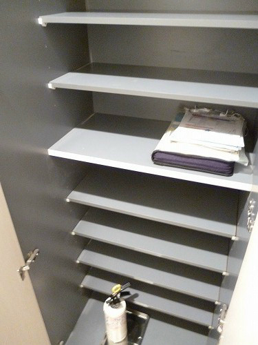 玄関　シューズボックス