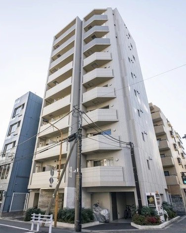 建物外観　落ち着いた雰囲気の外観です