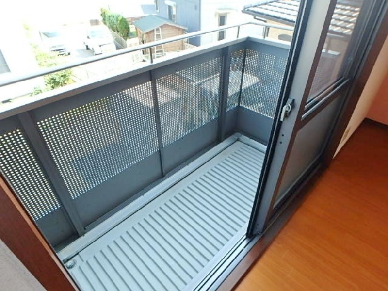 バルコニー　図面と現状に相違がある場合には現状を優先