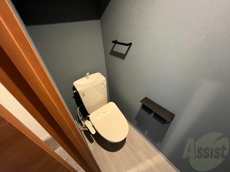 トイレ　こちらはトイレです。清潔感があり、安心して使用できます。