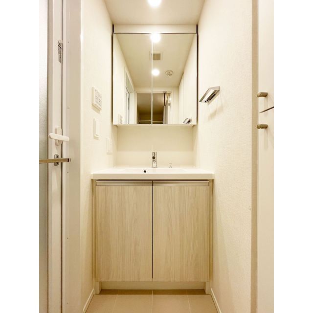 洗面設備　同タイプ別部屋の写真