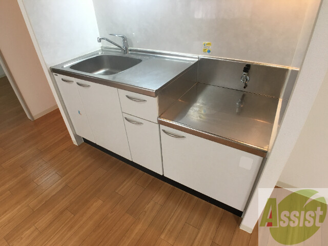 キッチン　キッチンです。お好みのコンロを設置可能です！