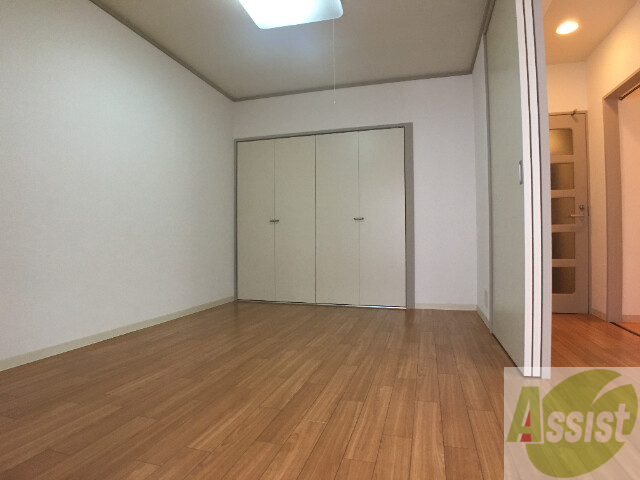 その他部屋・スペース　寝室です。引き戸で仕切って使用することができます。