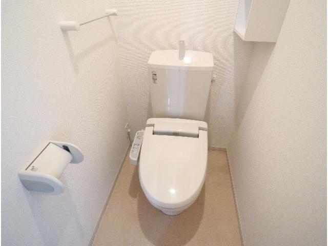 トイレ　シンプルで使いやすいトイレです