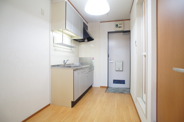 その他部屋・スペース　ゆったり４．３帖のキッチンスペース☆