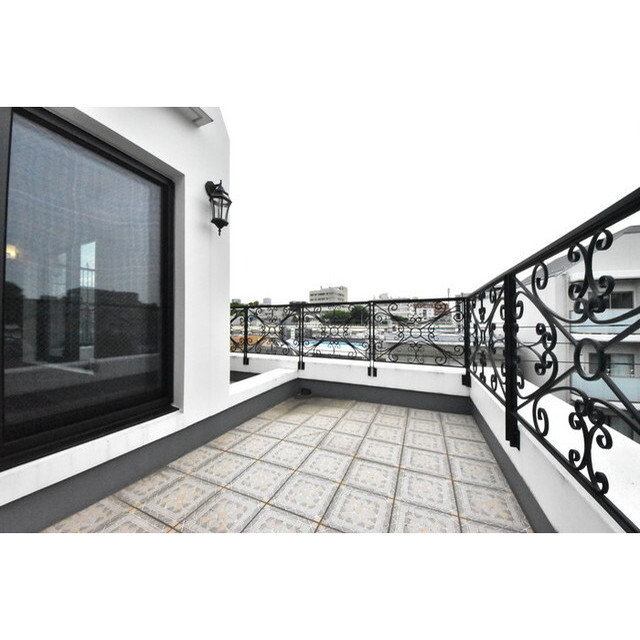 バルコニー　物件の内装です