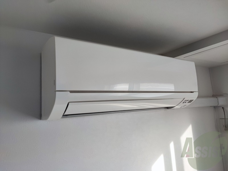 その他設備　エアコンもあり暑い夏もこれで快適ですよ～