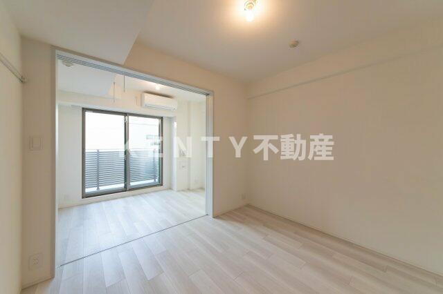 居室・リビング　ゆったり過ごせる居間です