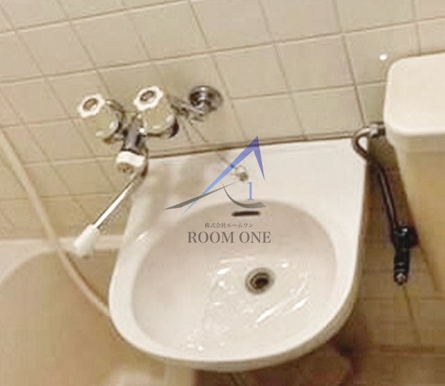 洗面設備　洗面台です。