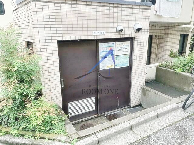 その他共有部分　敷地内ごみ置き場です。