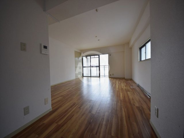 居室・リビング　カーサ日本橋　リビング