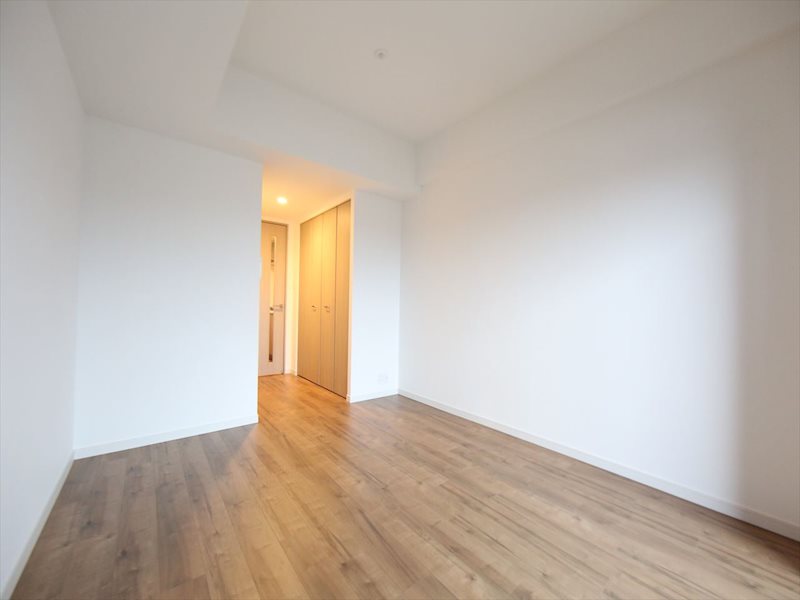 その他部屋・スペース　洋室8.3帖　クローゼット付（収納充実してます）