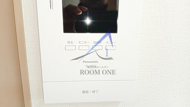 セキュリティ　モニター付きインターホンです。