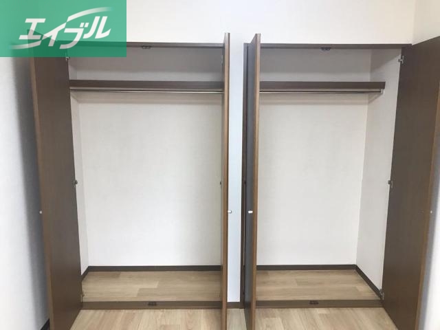 収納　北洋室収納