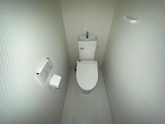 トイレ　※別部屋の写真です