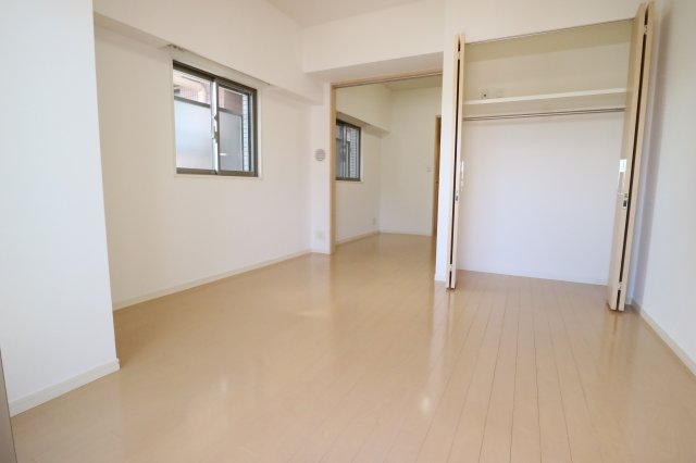 居室・リビング　同一タイプです。