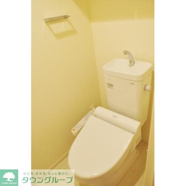 トイレ　※写真は同タイプ住戸です。