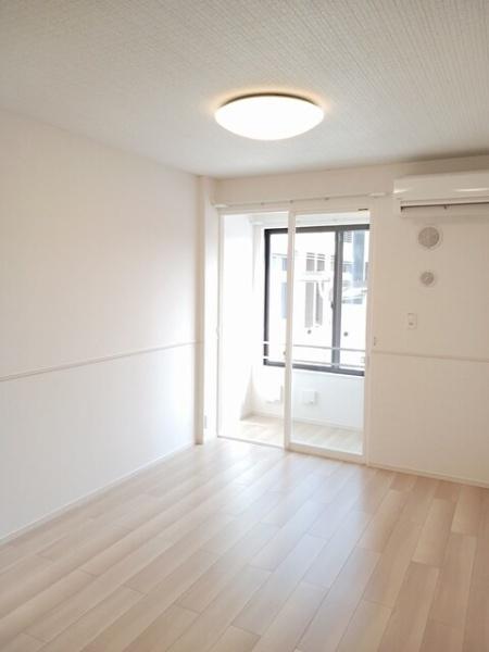 居室・リビング　※現況優先となります。