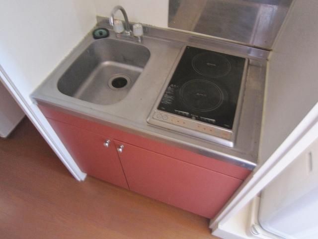 キッチン　★広いキッチンで毎日楽しくお料理（類似の物件の写真です）★