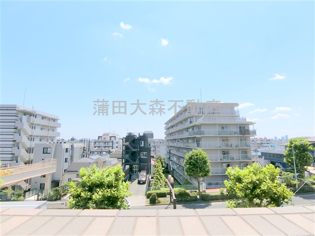 眺望　南向きご覧の展望！　環状七号線という大通り沿いですが、2重サ