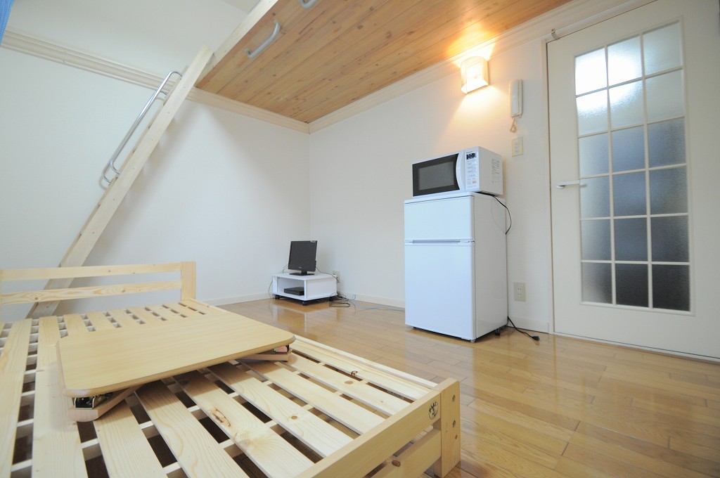 居室・リビング　仕様・設備は原状と異なる場合有。現状優先