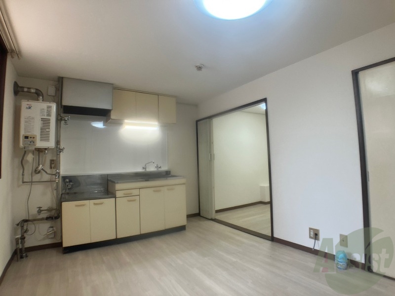 居室・リビング　広くてキレイなお部屋が広がっていて、充実した生活が送れそう。