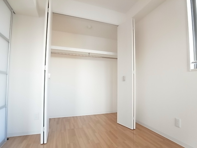 収納　同一物件別部屋写真