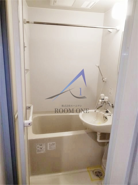 バス・シャワールーム　お風呂です。