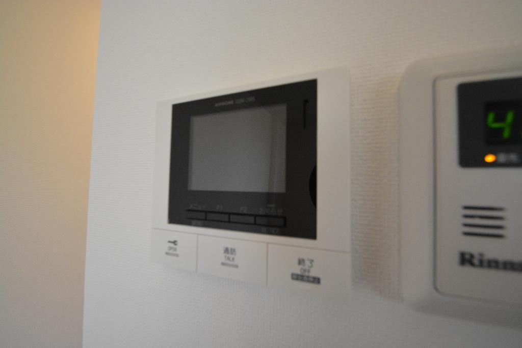 セキュリティ　カメラ付インターホン