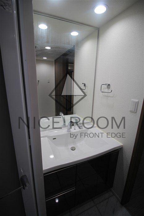 洗面設備　リーガル南久宝寺II　独立洗面台