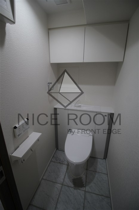 トイレ　リーガル南久宝寺II　トイレ