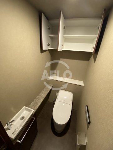 トイレ　ブランズタワー梅田North（ブランズタワー梅田ノース）　ト