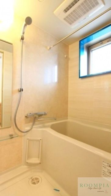 バス・シャワールーム　バス