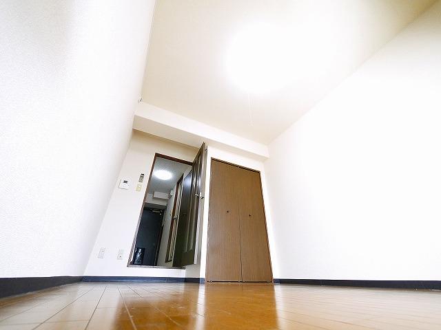 居室・リビング　使いやすい居間です