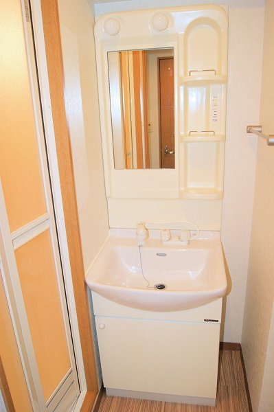 洗面設備　シャンプードレッサー