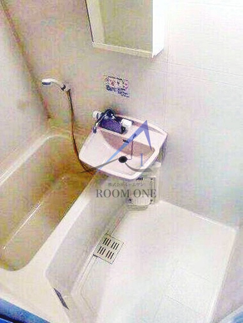 バス・シャワールーム　お風呂です。