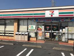 コンビニ　セブンイレブン 吉田町神戸日の出店（コンビニ）まで532m
