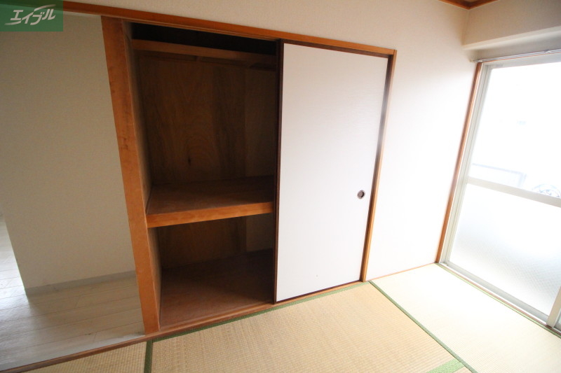スプランドゥール野田屋町の内装写真