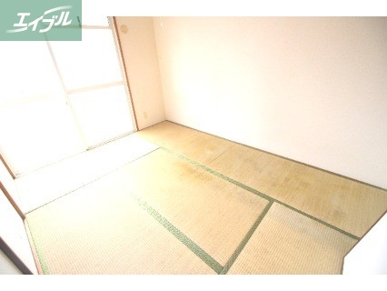 スプランドゥール野田屋町の内装写真