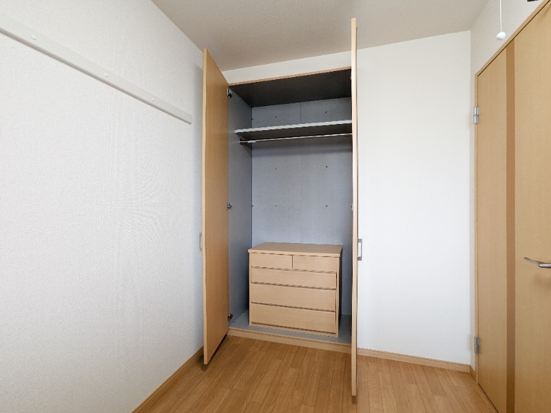 収納　図面と現状に相違がある場合には現状を優先