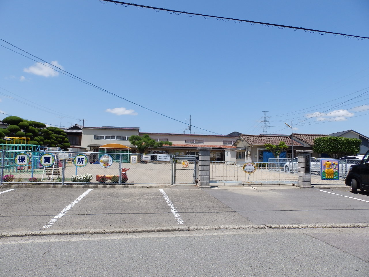 幼稚園・保育園　石井保育所（幼稚園・保育園）まで393m
