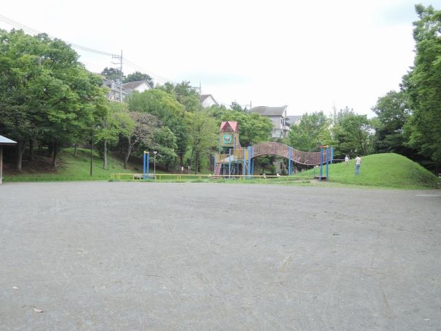 公園　大場かやのき公園（公園）まで200m