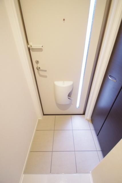 玄関　★シューズボックス付きの玄関★