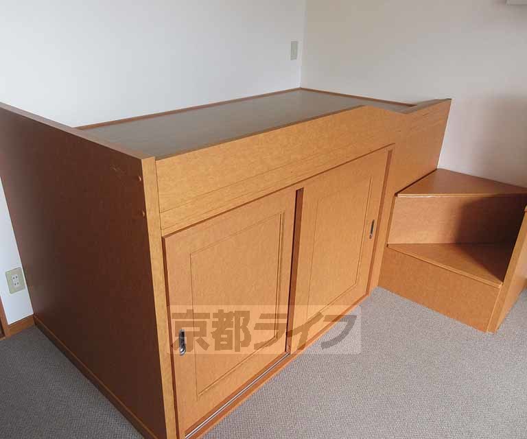 その他設備　備え付けの家具があるから便利！