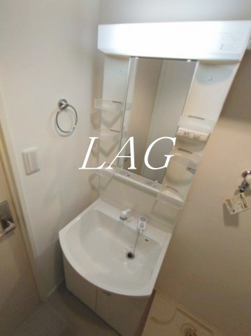 洗面設備　洗面台です。